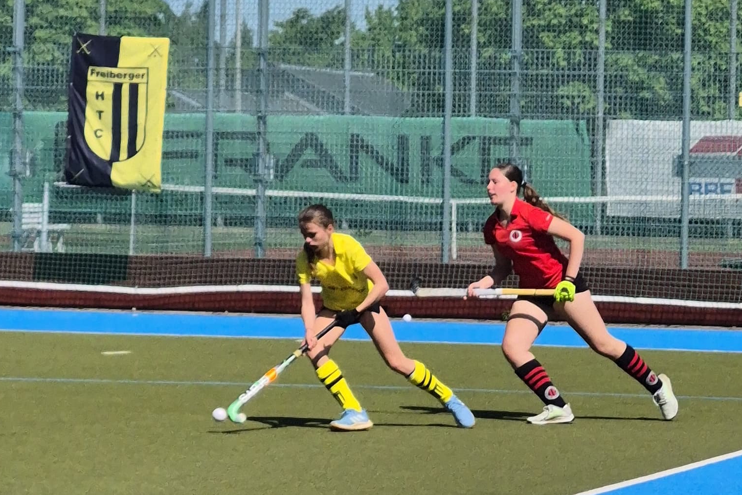 Hockey: Weibliche U16 bleibt oben dran