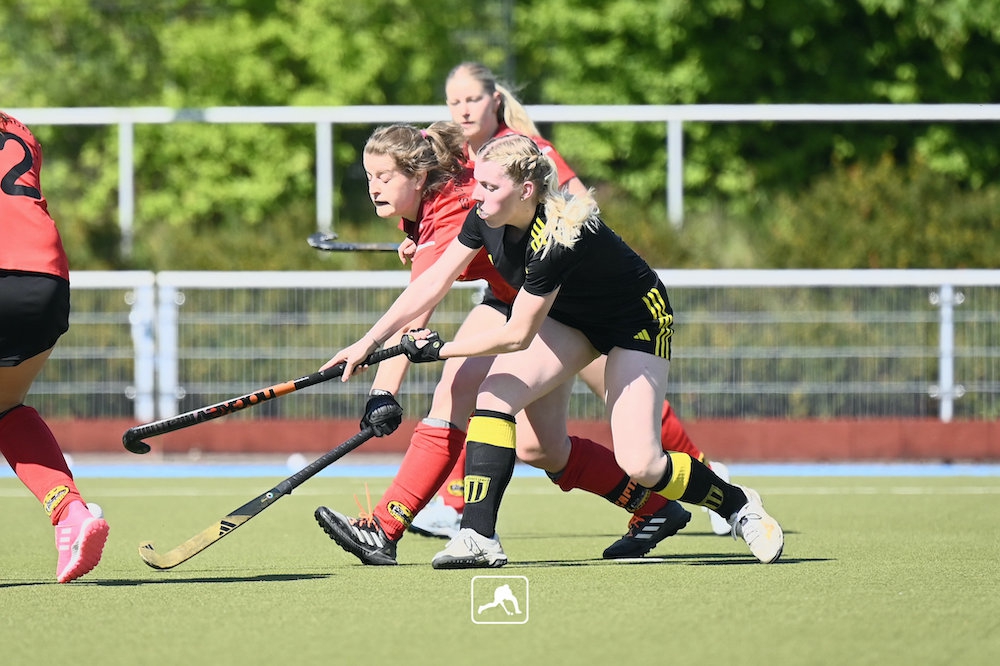 Hockey: Pfosten, Lara und Teamgeist: Freiberg trotzt Dresden ein Remis ab