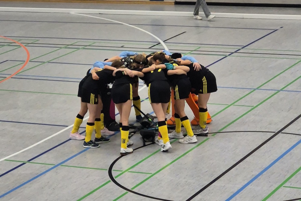Hockey: Weibliche U14 wahrt Endrundenchance